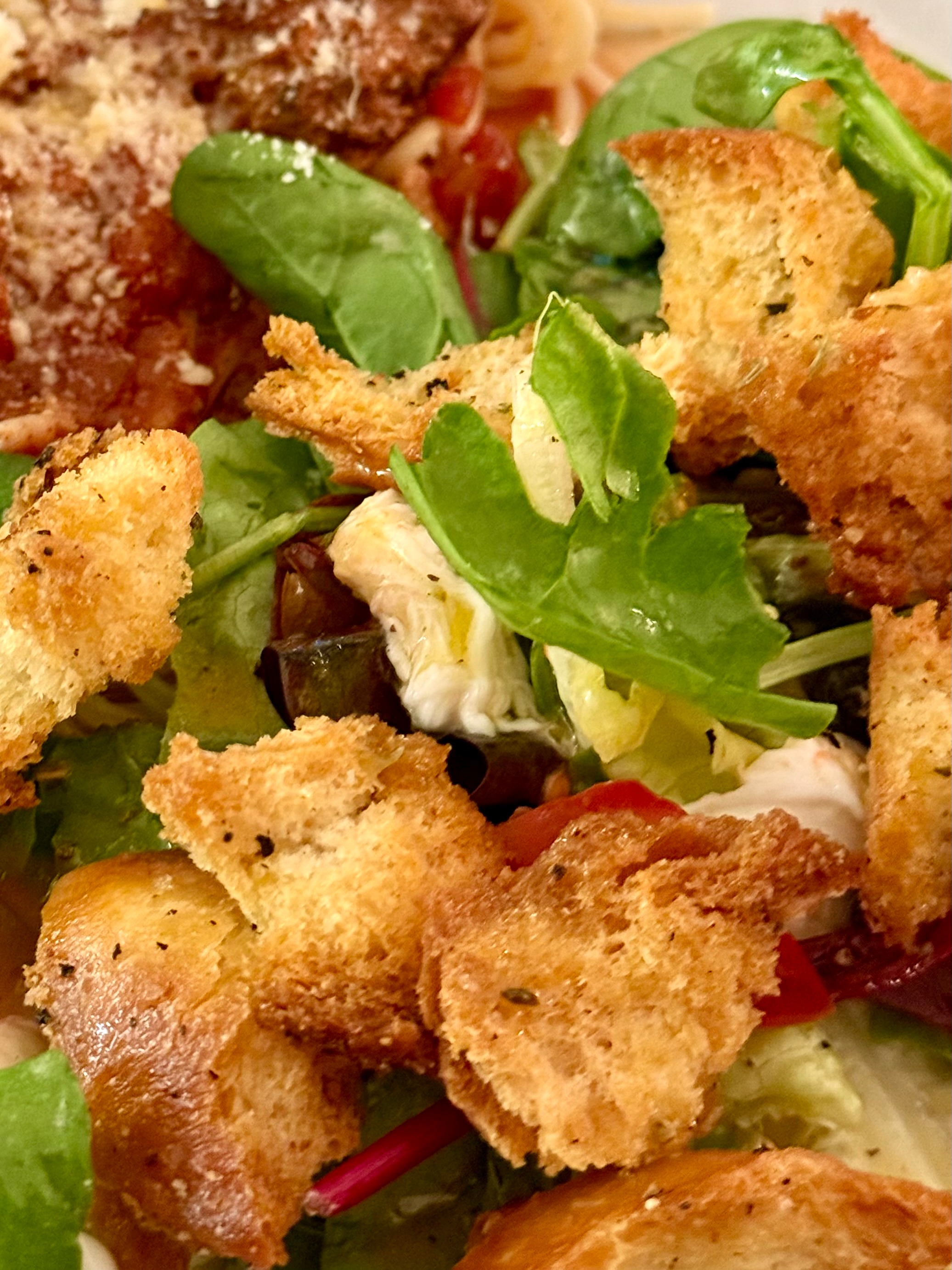 Tomato Panzanella Salad